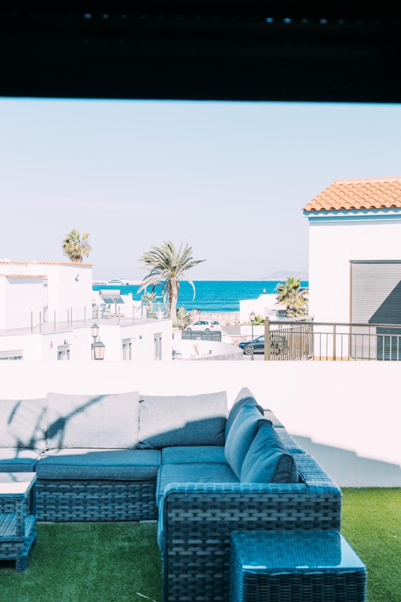 Paradise Beach House: Piscina Privada, Playa 100M Corralejo Luaran gambar