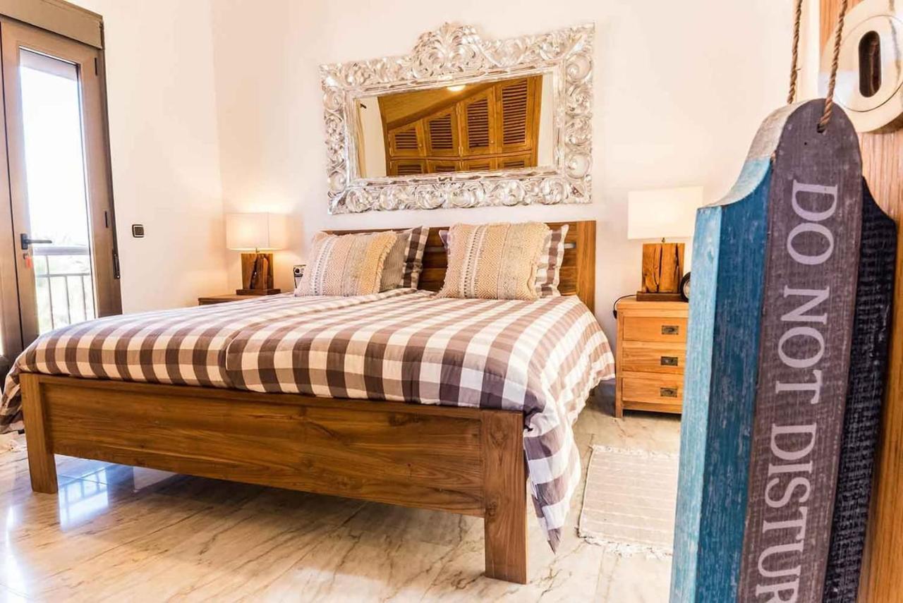 Paradise Beach House: Piscina Privada, Playa 100M Corralejo Luaran gambar