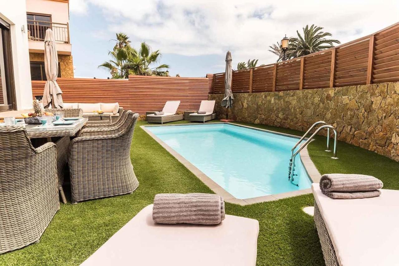 Paradise Beach House: Piscina Privada, Playa 100M Corralejo Luaran gambar